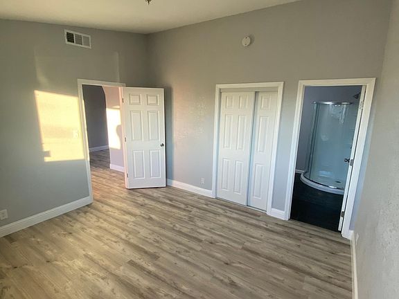 3rd image of 5178 Tenaya Ave