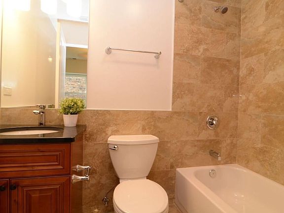 3rd image of 4518 N Beacon St #3