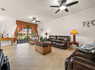 7357 Bristol Cir, Naples, FL 34120
