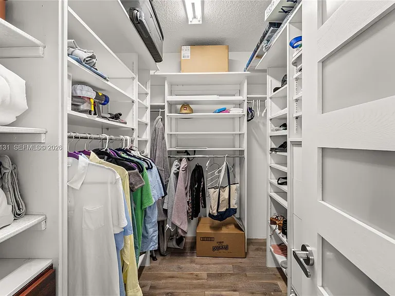 5640 Collins Ave #4D — Photo 15