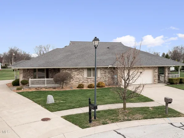 1706 Daniel Dr, Millbury, OH 43447