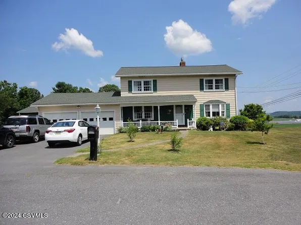 18 Melmar Dr, Lewisburg, PA 17837