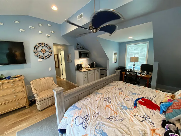 2094 Fieldcrest Dr — Photo 29