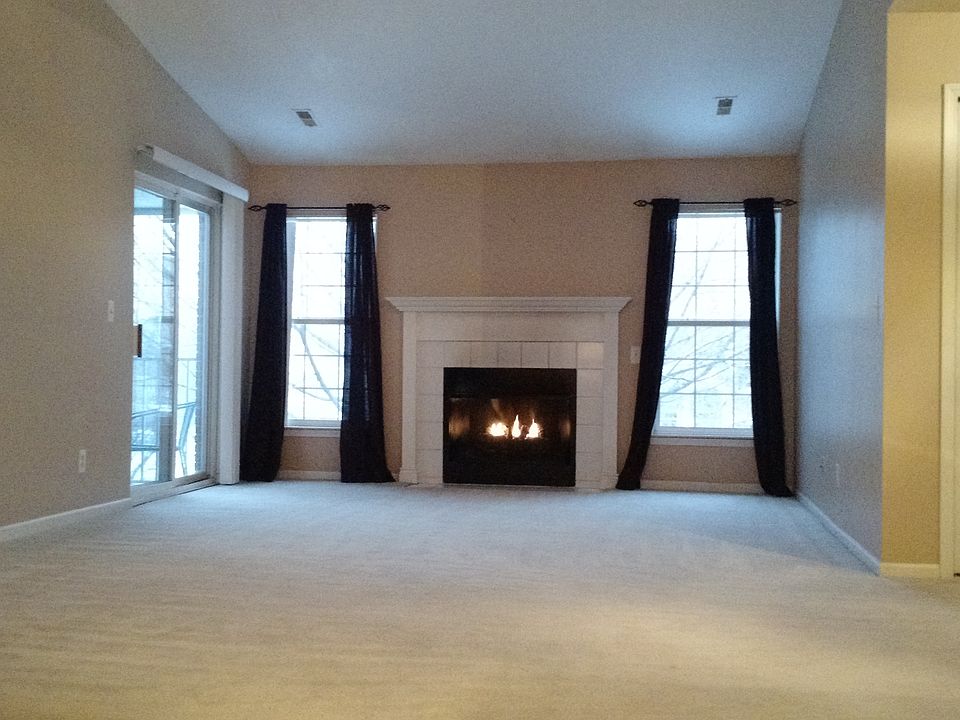 1st image of 44773 Marigold Dr