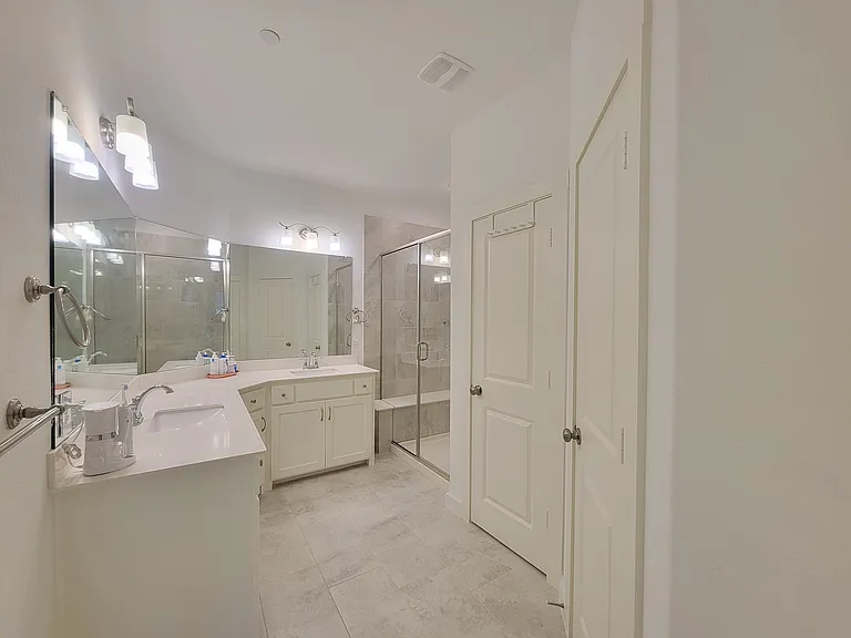 3913 Crown Ave — Photo 15