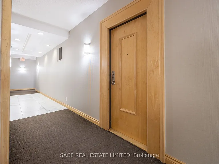 212 Eglinton Ave E #205 — Photo 3