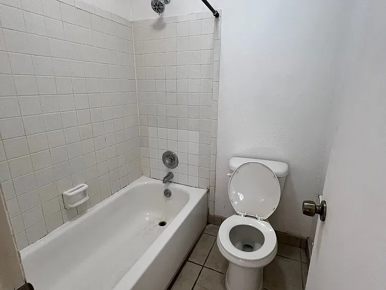 1831 Warringwood Dr #C-4 — Photo 19