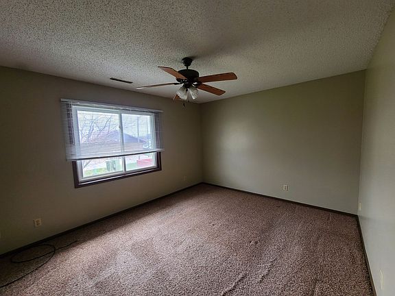 5th image of 126 Brookeridge Dr APT 7