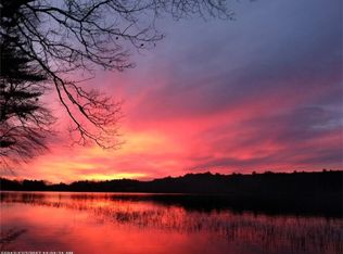 504 Hendrickson Ln, Waldoboro, ME 04572