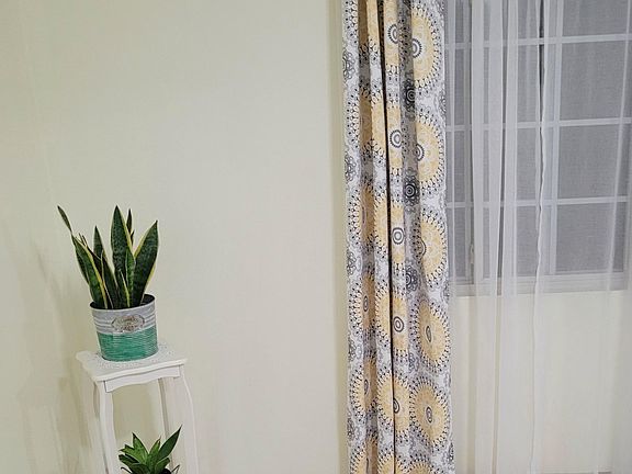 Studio Unit, plant stand.
