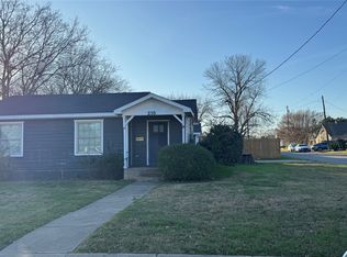 215 N Merrill Rd, Duncanville, TX 75116