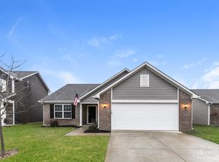 1641 Maplewood Ln, Pendleton, IN 46064