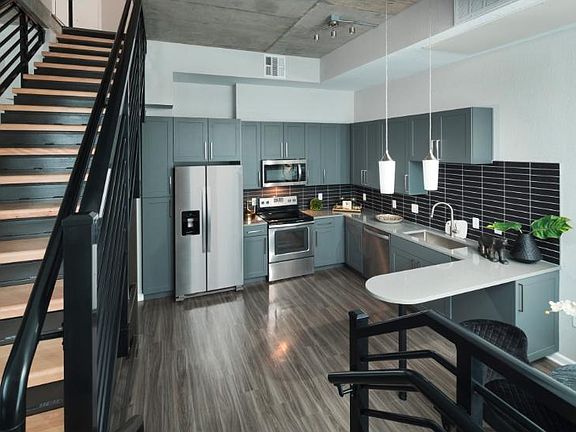 4th image of 2191 Arapahoe St #503