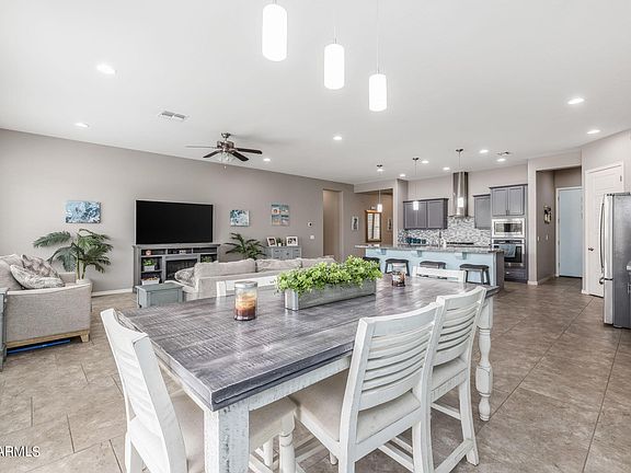 4th image of 3626 E CASSIA Lane