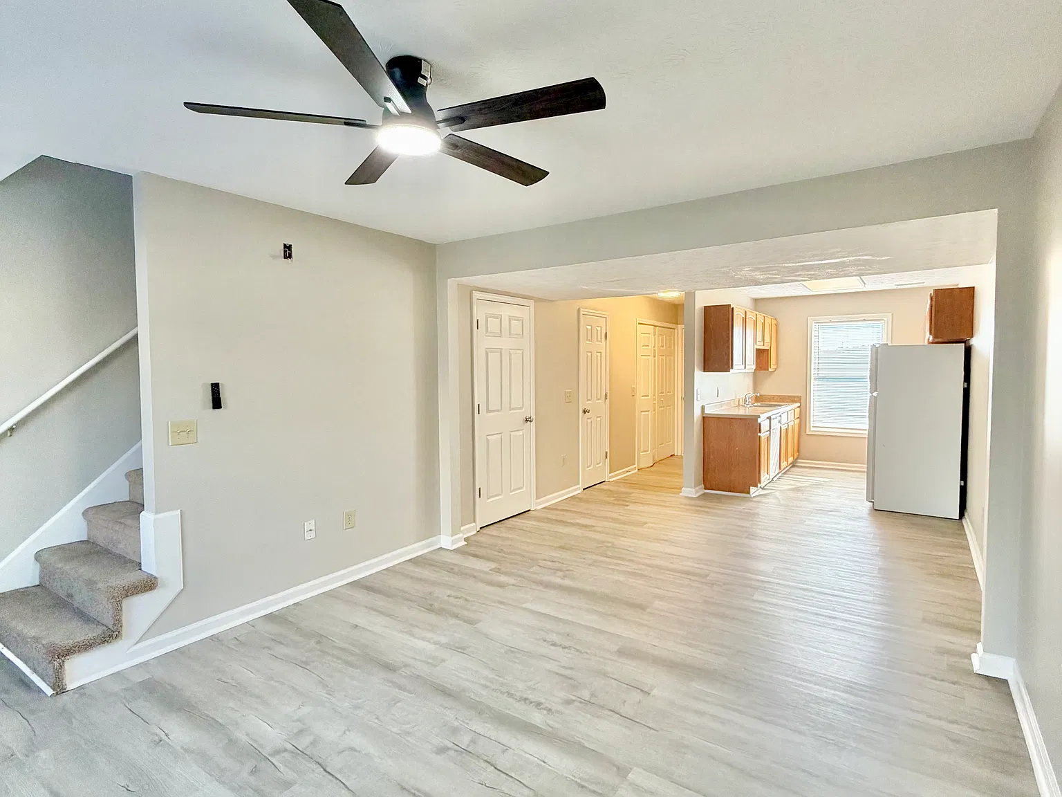 2 bed, 1056 sqft, $1,195 — Photo 4