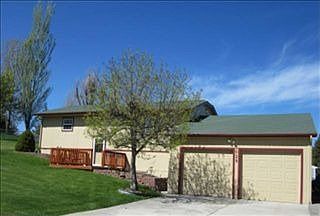 1st image of 2025 Oriole Dr