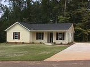 290 Autumn Dr, Nicholson, GA 30565