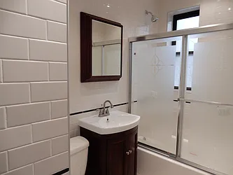 Rented by Aimee Grodanz, LREB