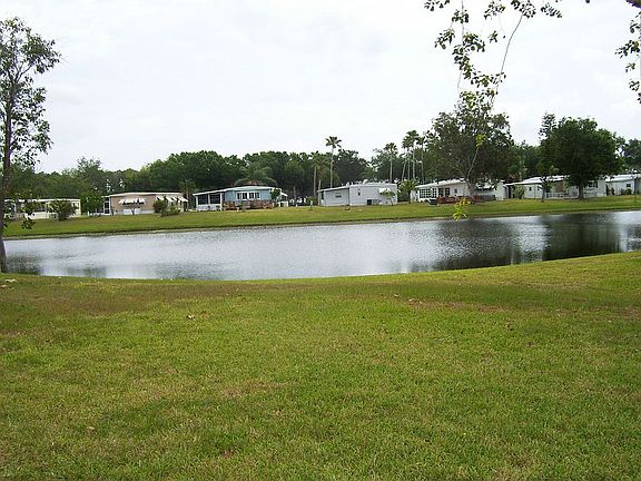 2nd image of 4 Boca Chica