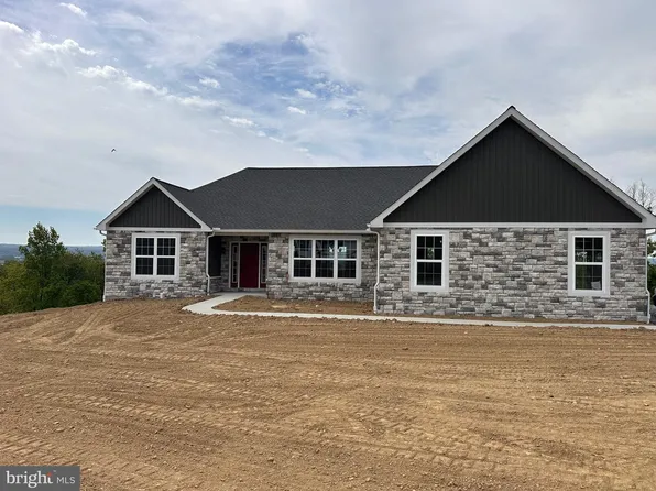 122 Portia Blvd, Kutztown, PA 19530