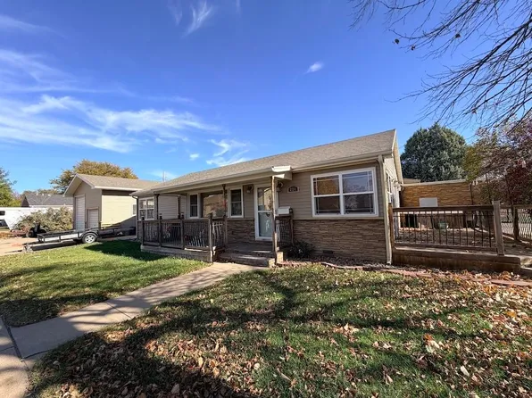 221 S Reynolds Avenue, North Platte, NE 69101