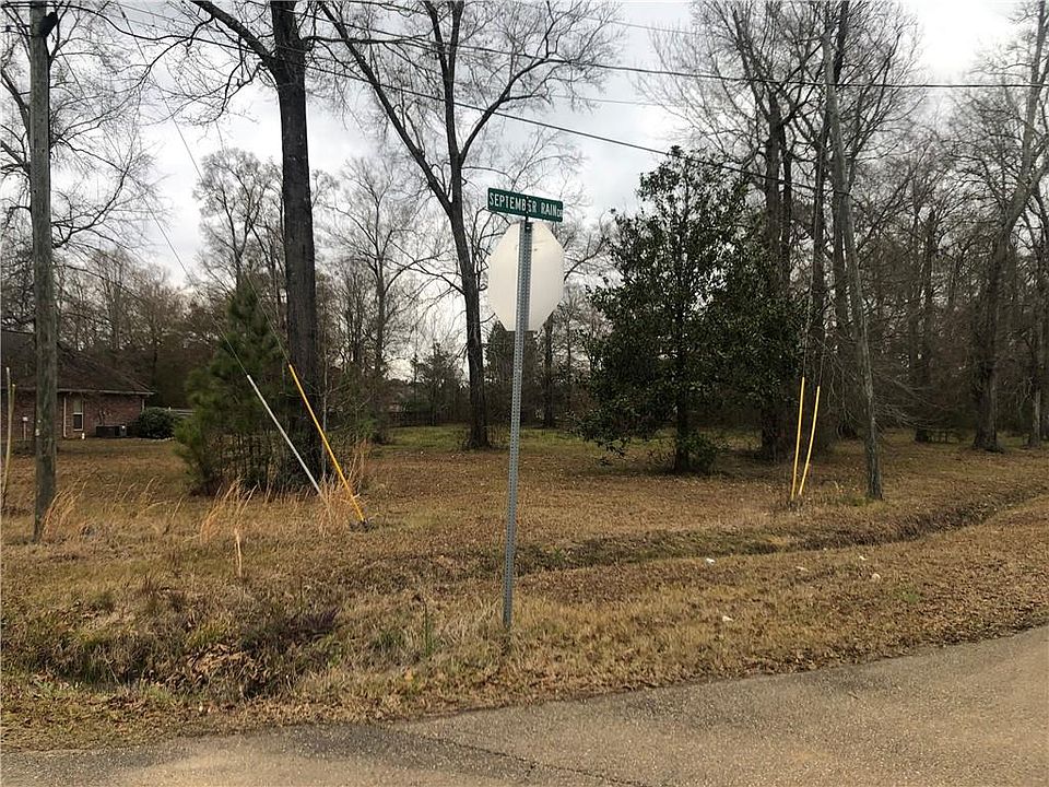 1st image of Forest Ln