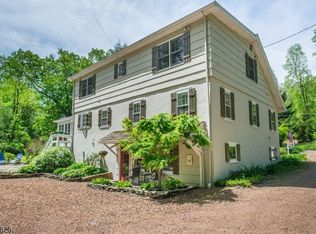 152 Fairmount Rd, Long Valley, NJ 07853