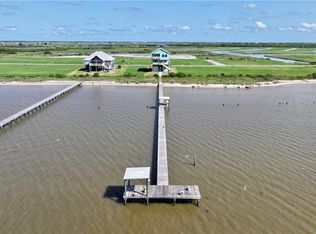3125 Bay Ridge Dr, Palacios, TX 77465