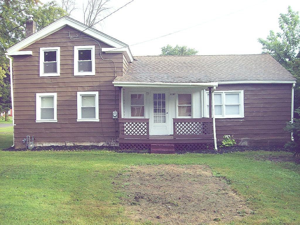 11287 Oak St, Medina, NY 14103 Zillow