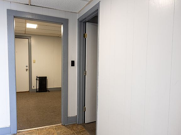 5th image of 121 E Quincy St #10