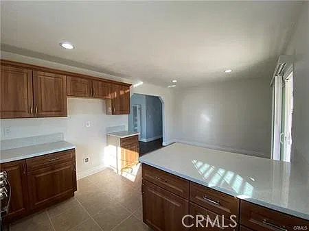 3518 Balmont St — Photo 4