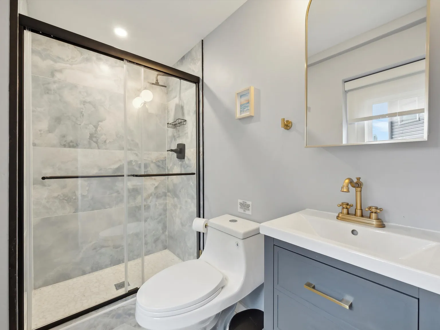 2 bed, 800 sqft, $2,600 — Photo 3