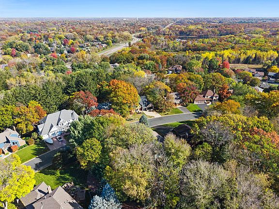 5th image of 4640 Parkcliff Dr