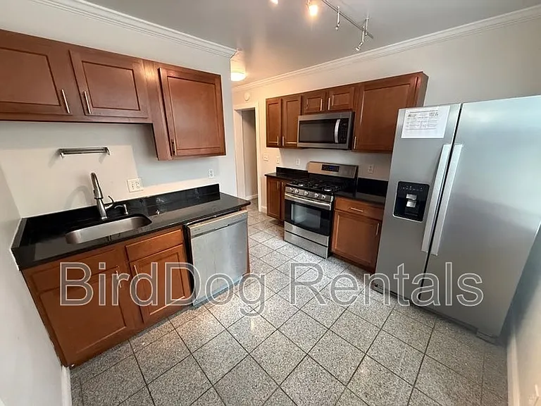 215 E 14th Ave #1 — Photo 3