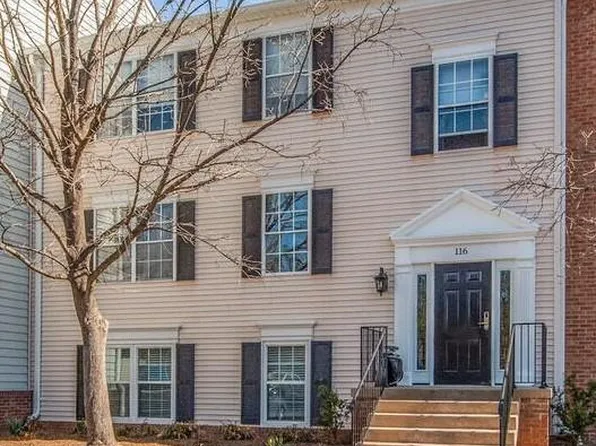 116 Prosperity Ave SE APT A, Leesburg, VA 20175
