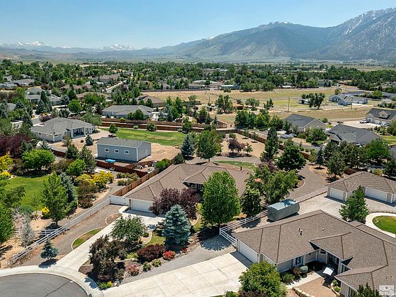 4th image of 1185 Sierra Vista Dr