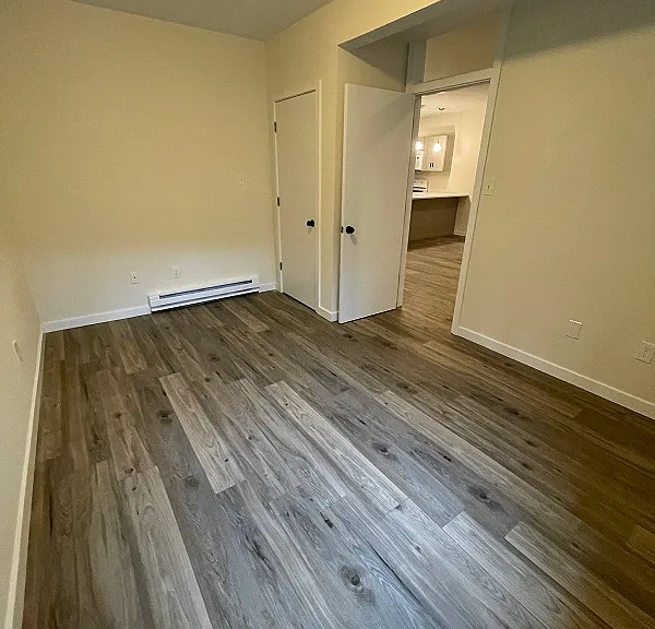 1317-19-n-franklin-st-basement-unit-17