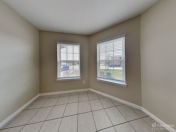 3rd image of 449 Palomino Stand Dr