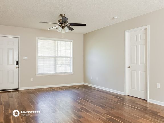 3rd image of 203 S F St