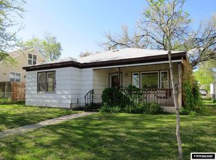 1028 E Park Ave, Riverton, WY 82501