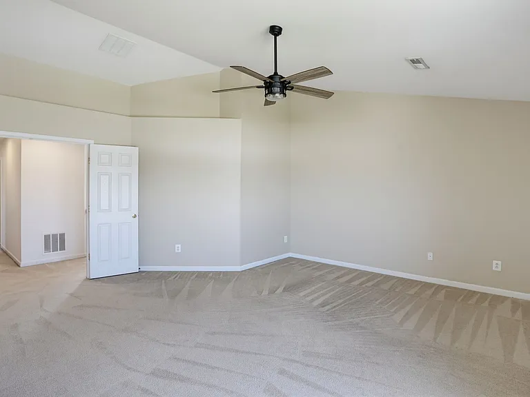 40 Milo Ct — Photo 43