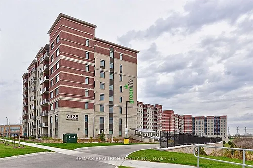7325 Markham Rd Photo 1