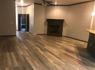 4024 Grace Cir, Yukon, OK 73099