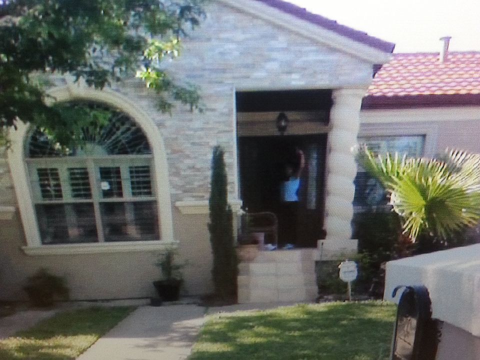 1st image of 523 Lacewood Dr