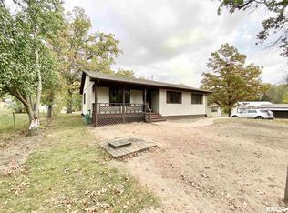 440 83rd Ave, New Boston, IL 61272