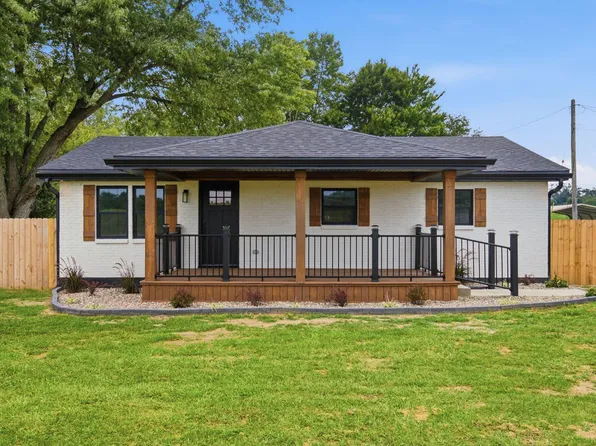 650 Bedford Rd, Jeffersonville, KY 40337