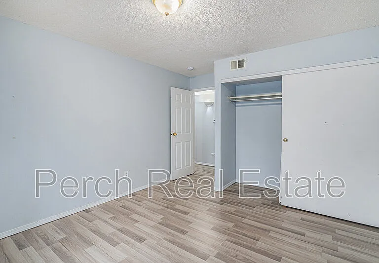 14424 E Colorado Dr #202 — Photo 13