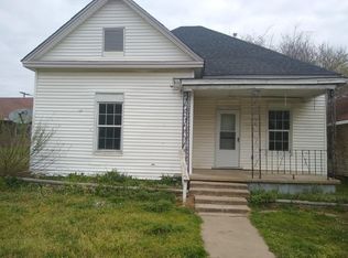 1212 Ellsworth St, Muskogee, OK 74403