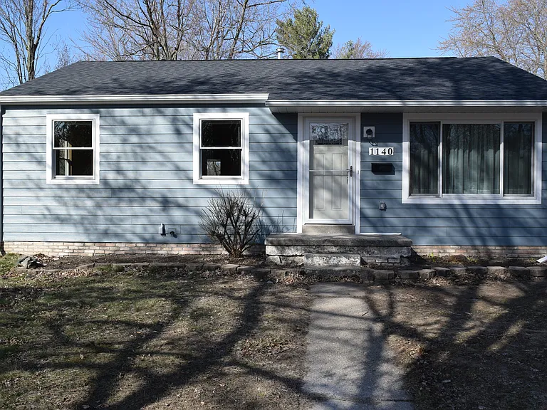 1140 Hull Ave — Photo 1