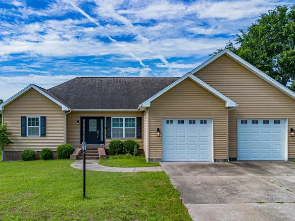 1010 Red Pine Cir, West Paducah, KY 42086